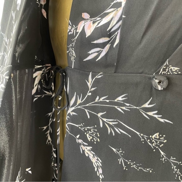 NWT Equipment Femme Fanetta Wrap Style Dress - Picture 11 of 14